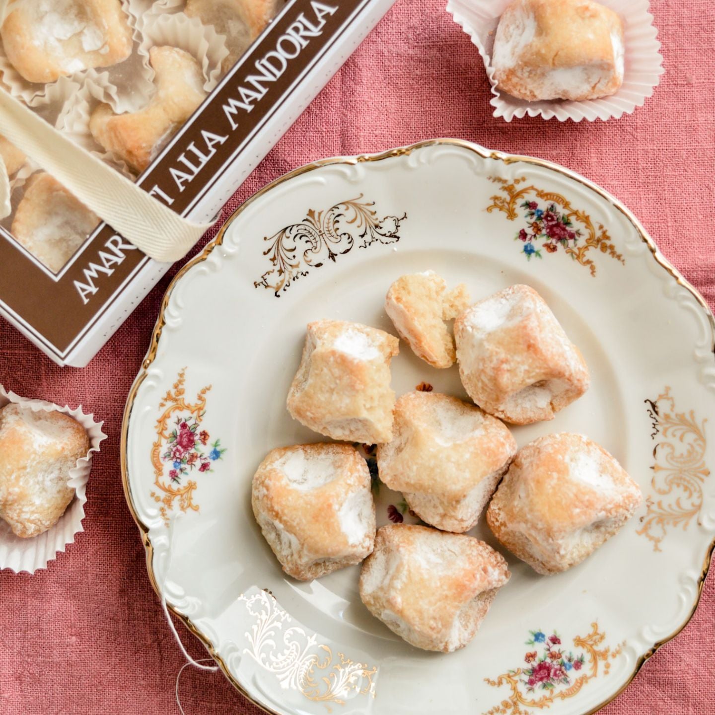 Italian artisan biscuits, cantucci and amaretti | UK Importer of Italian food products